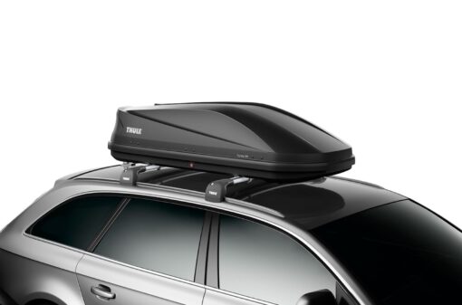 Thule Touring M dakkoffer op auto